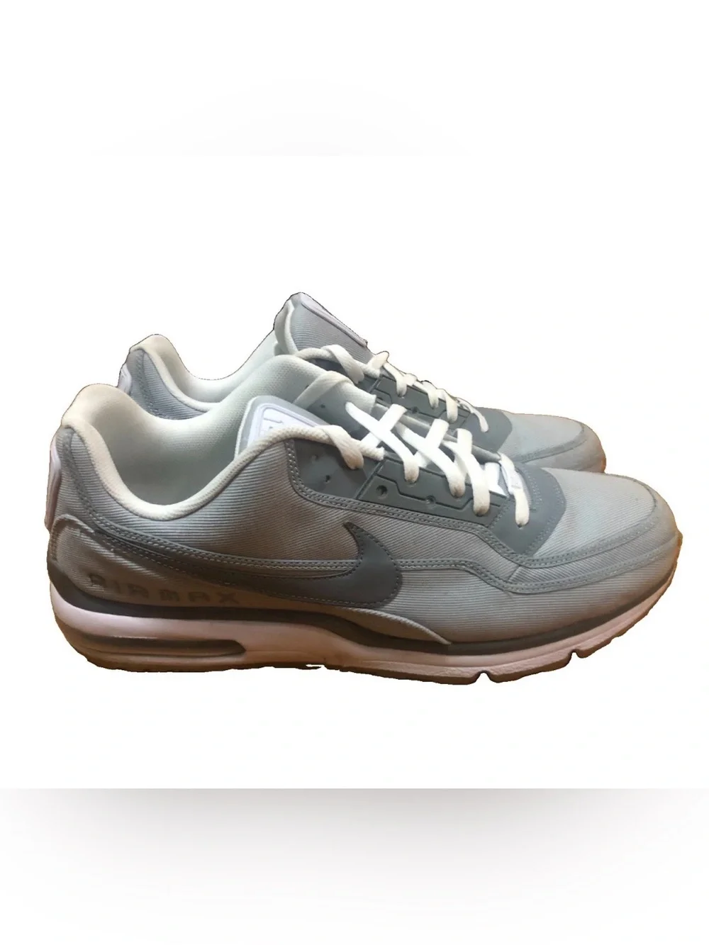 Nike Men's Gray and White Air Max Low-Top Sneakers Size 18